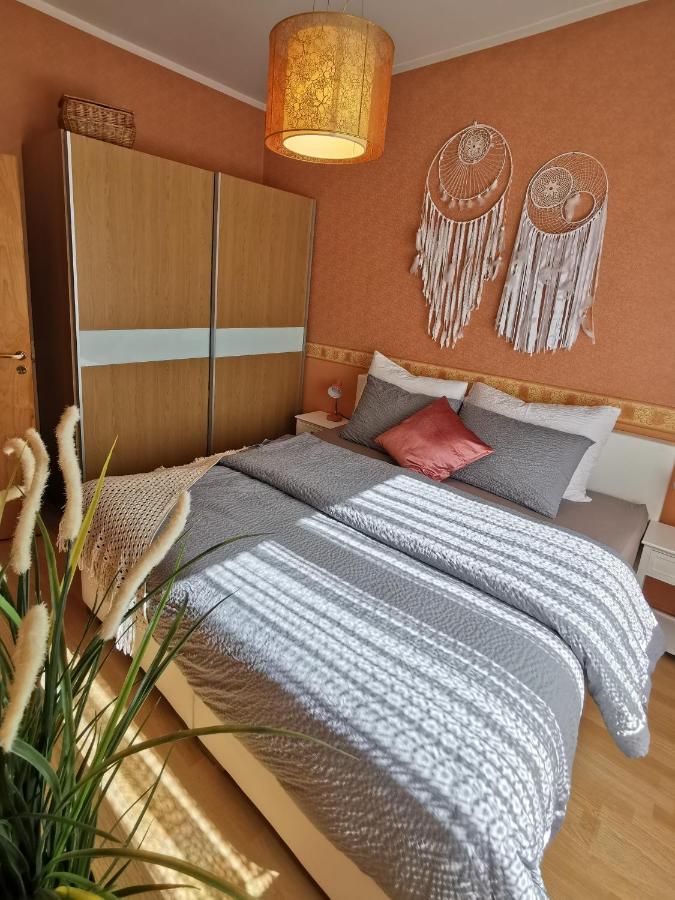 Flip-Flops Apartment Jurmala With Free Parking Exteriör bild