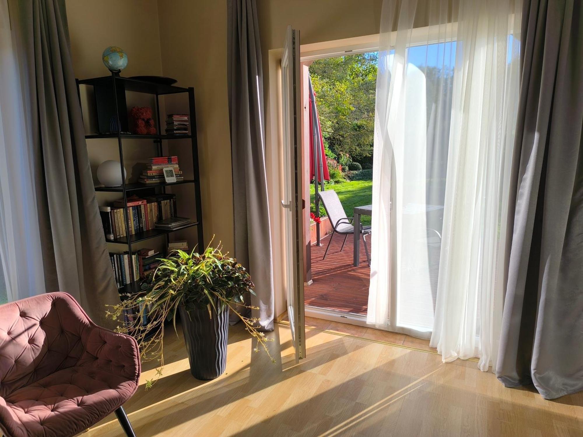 Flip-Flops Apartment Jurmala With Free Parking Exteriör bild