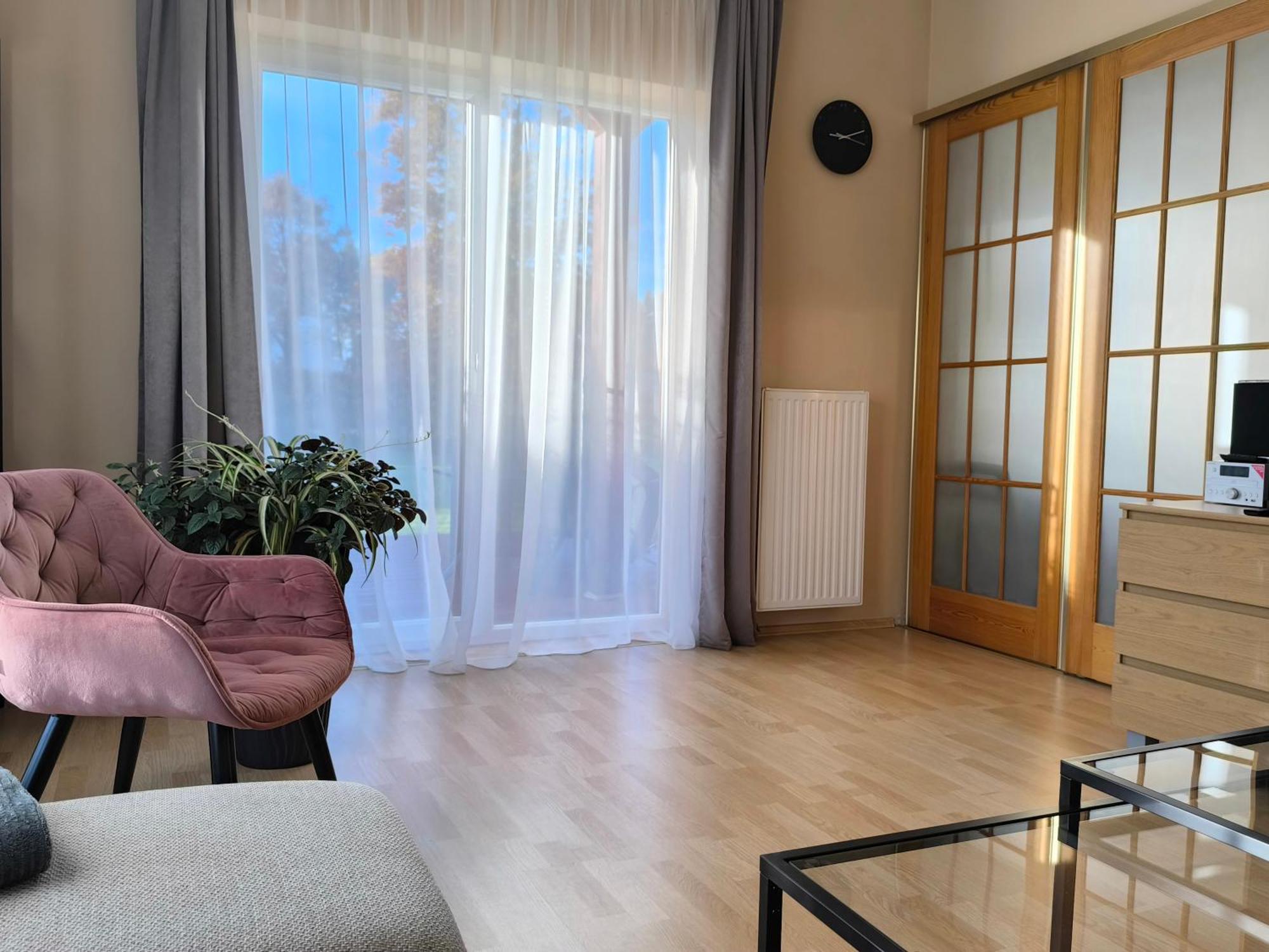Flip-Flops Apartment Jurmala With Free Parking Exteriör bild